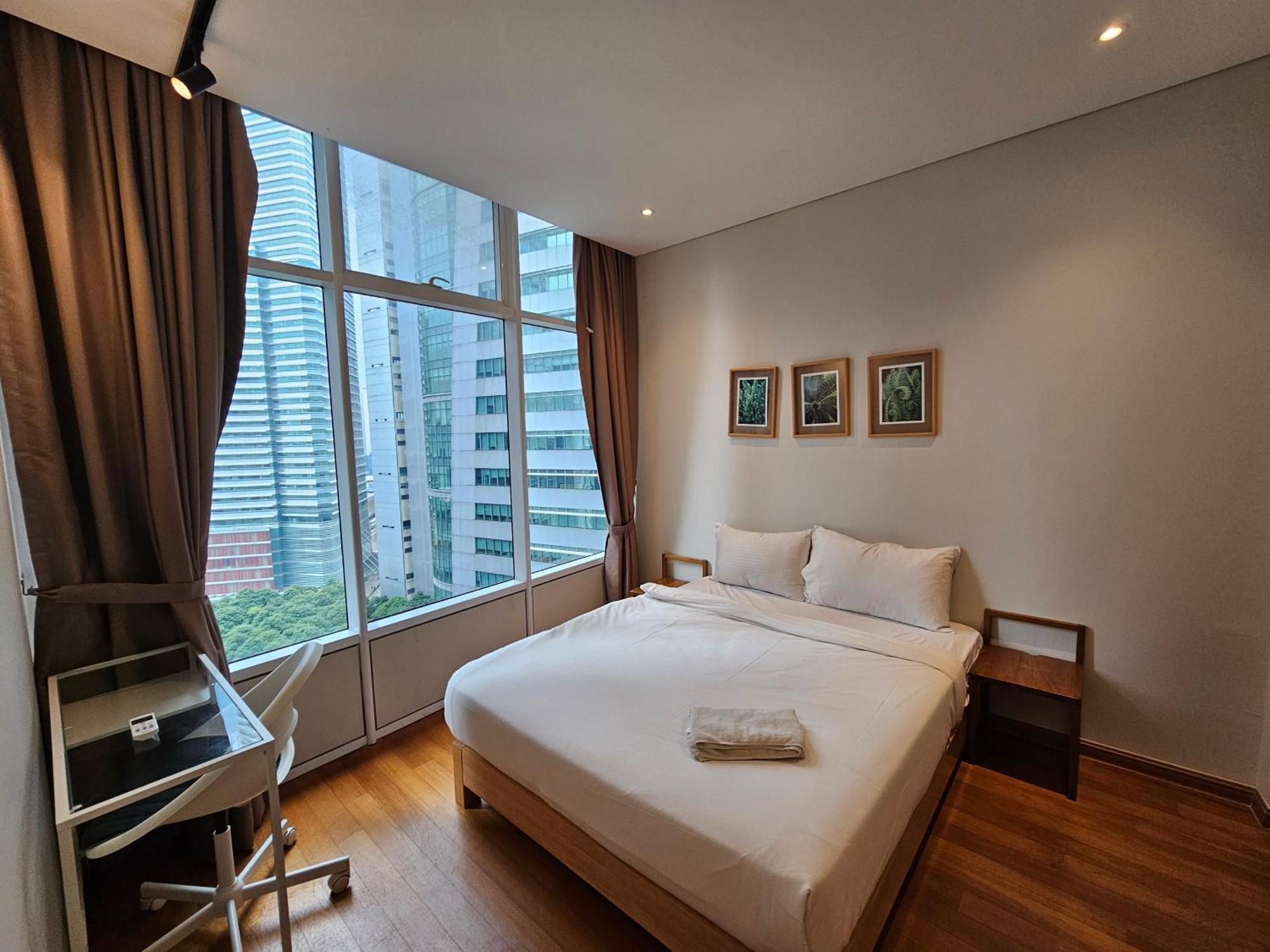 Sky Suites Klcc By Staylar Kuala Lumpur Exteriör bild